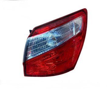 Задній правий ліхтар Nissan Qashqai J10 2010-2013 26550BR00B RNK-000001 фото